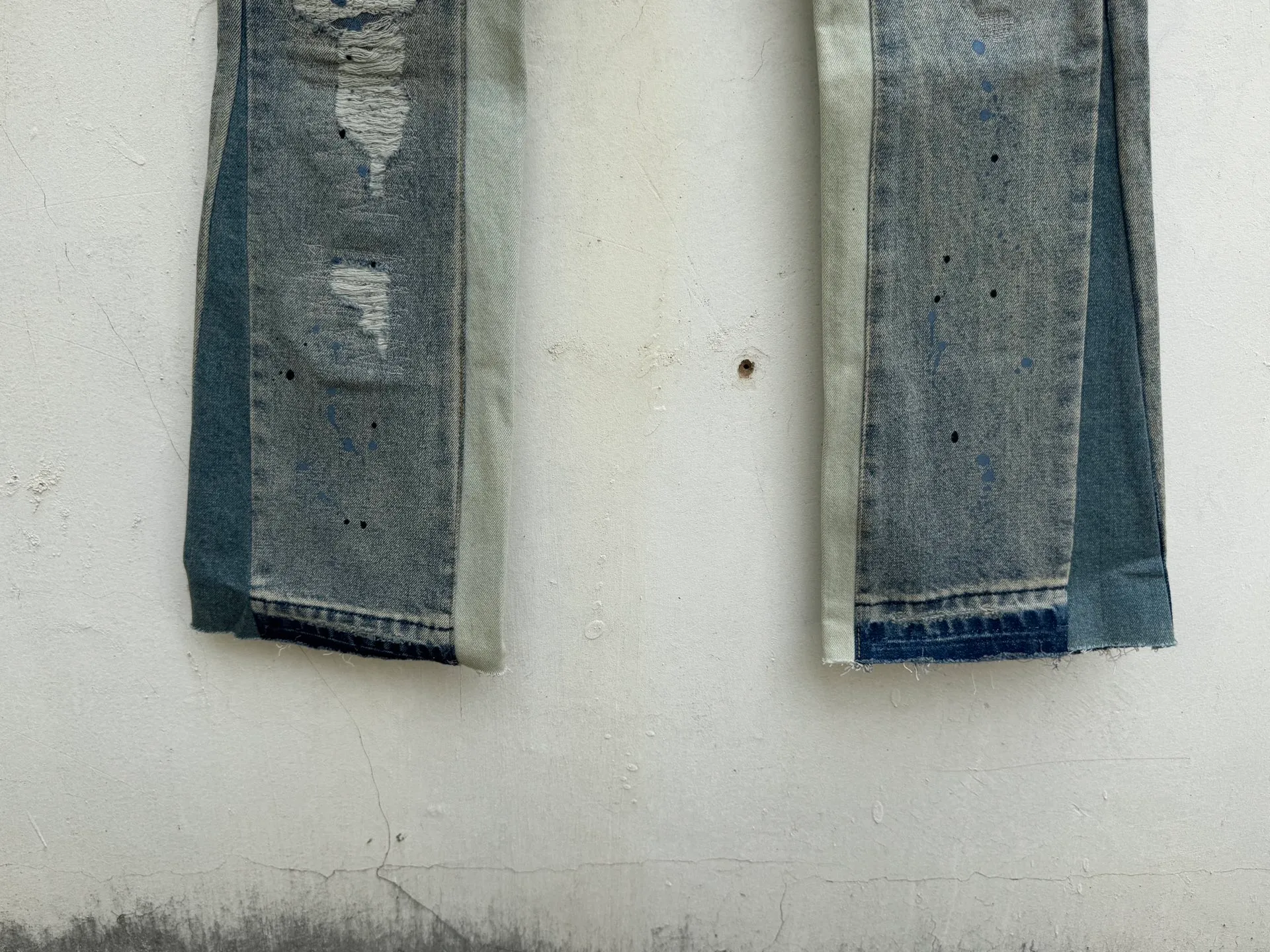 P300💰GA02 Top heavy industry GALLERY DEPT. Spliced ​​ink splash paint hand-stitched holes washed retro jeans men and women high street splash ink pants micro-flared casual trousers trendy couple same style Size: 28 30 32 34 36 (corresponds to S M L XL XXL)